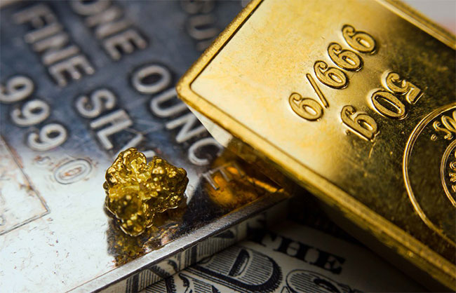 What proportion of one's retirement savings should be allocated to gold?